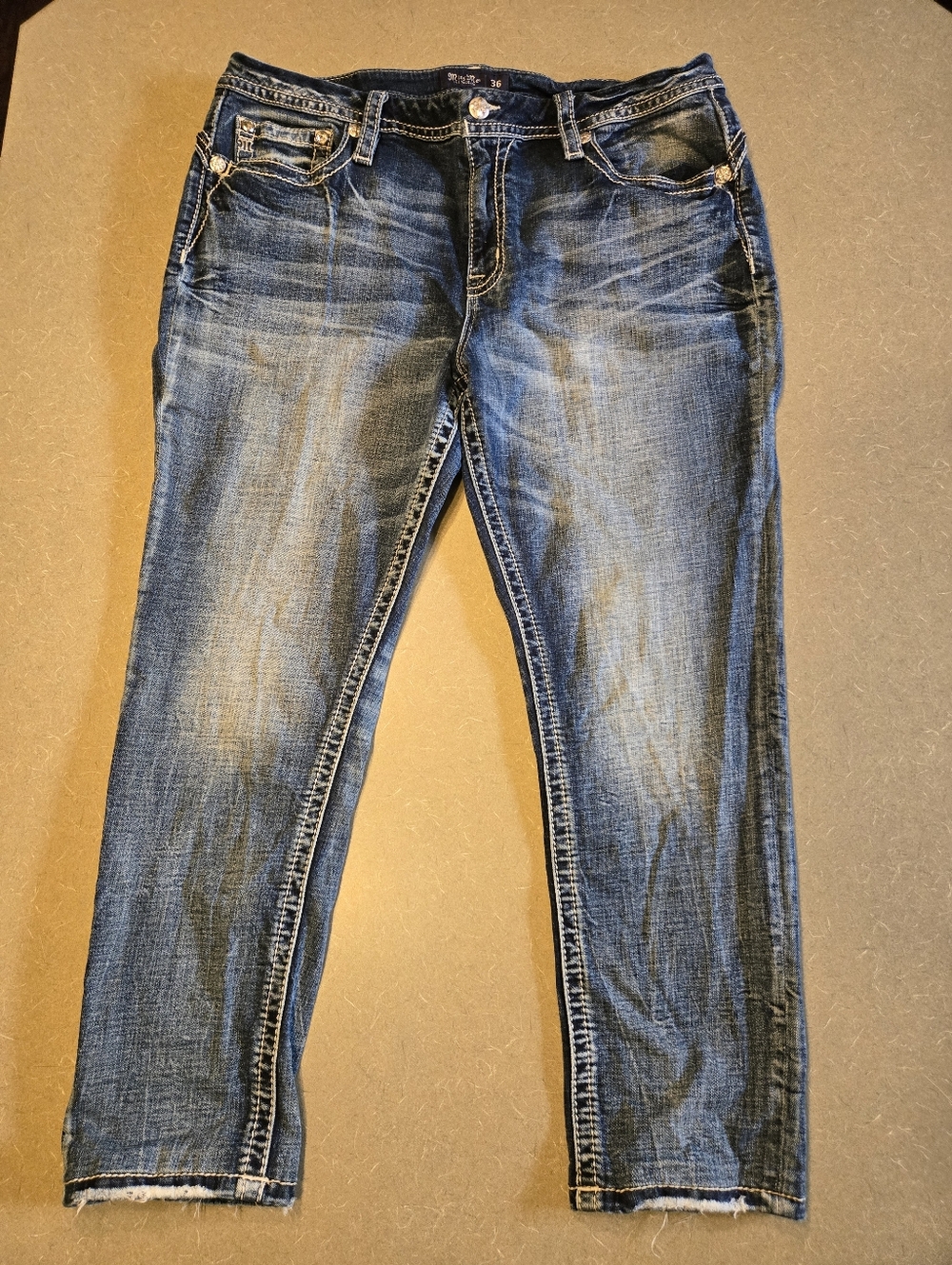 Miss Me Women's Distressed Cropped Blue Denim Jeans